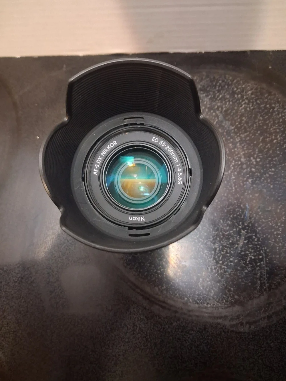 Nikon AF-S DX Nikkor Ed 55-200mm 1:4-5.6G Digital SLR Camera Zoom Lens